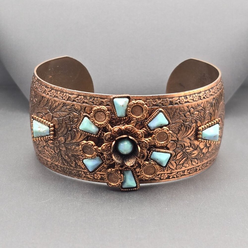 VTG Copper & Faux Turquoise Cuff Bracelet 7" Floral Embossed Design - Picture 1 of 10